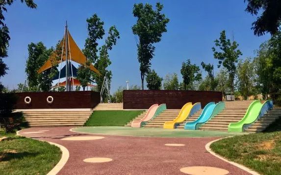 甘井子前关体育公园运动的世界健康的生活