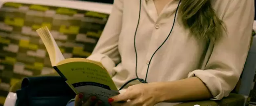 口吃微电影影评