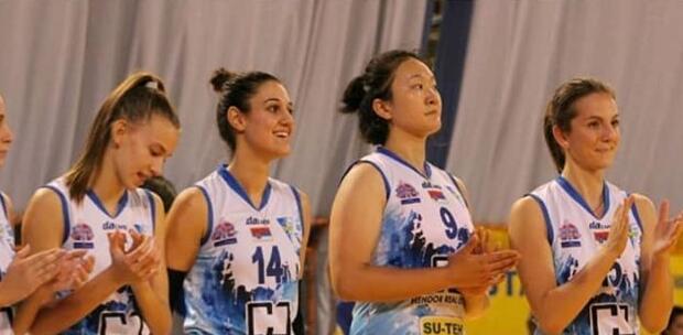 中国女排又一名球员留洋!前江苏主攻征战塞尔