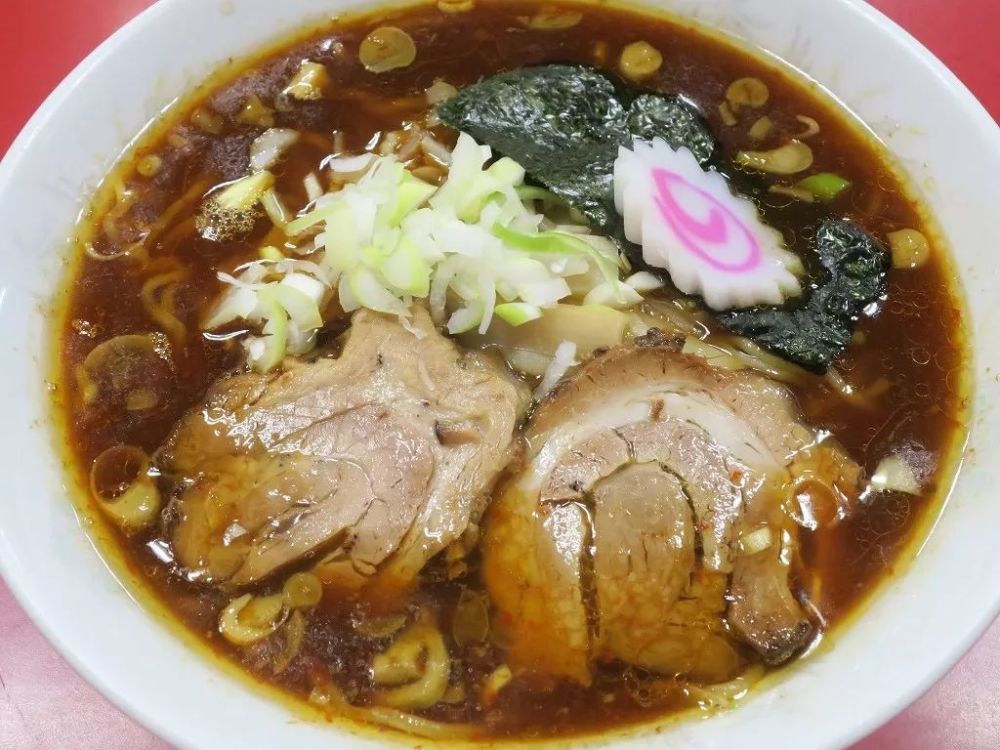 日本8款常见拉面种类介绍酱油味噌豚骨盐味等