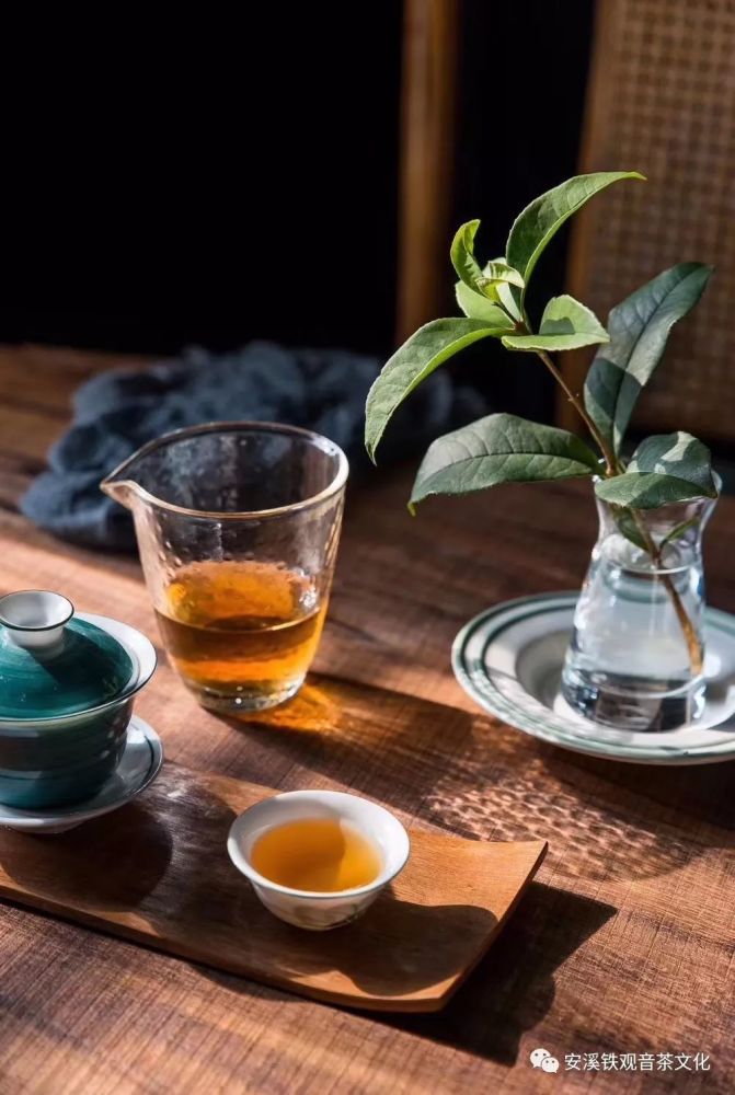 静下心来品杯茶