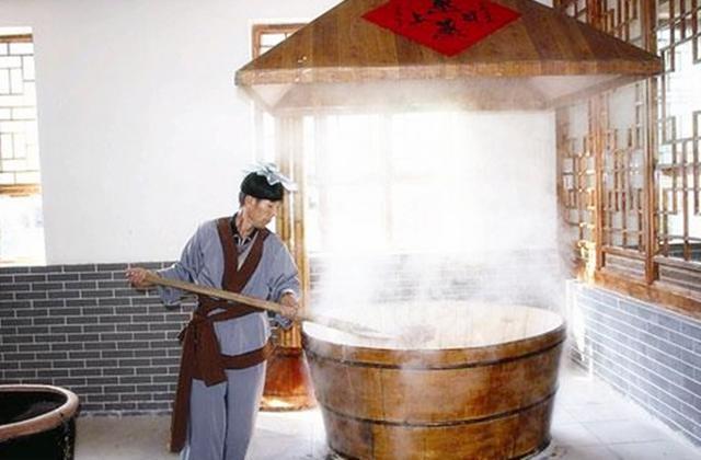 这些种类繁多的酿醋方法代代相传,以至于,醋也渐渐成为民间烹饪必不可