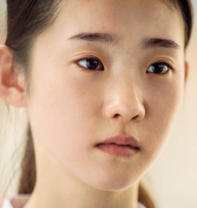 《少年的你》凭什么斩获高分?三件道具和几个站位,都很有玄机!