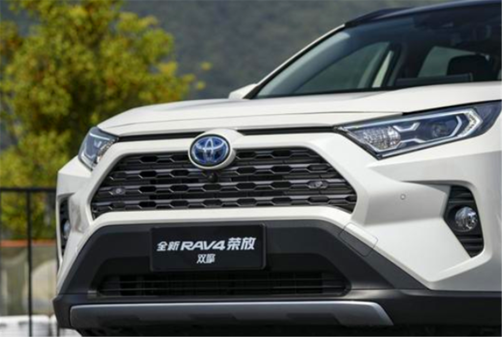 全新丰田rav4的,长宽高分别为4600×1855×1680毫米,轴距2690毫米
