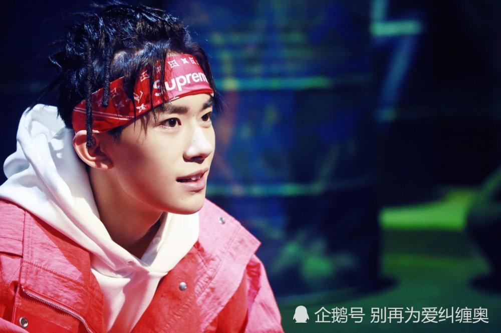 权志龙对她撒娇,是易烊千玺的女神,得知是谁后:眼光真好