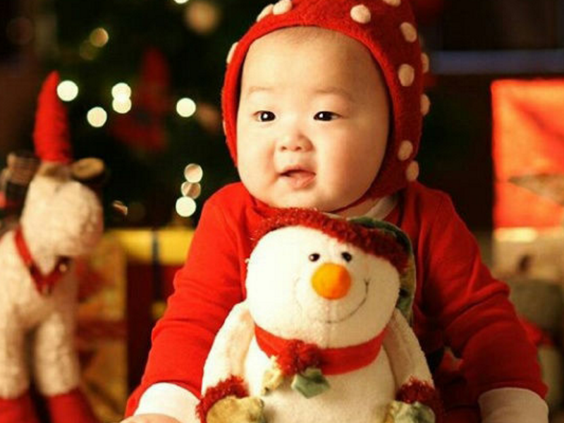 有一种"整容"叫宋民国长大了,五官虽变化不大,气质却脱颖而出!_腾讯新