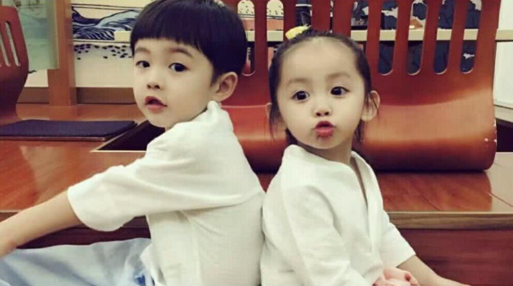 情侣首次打啵若男生有这几个冒犯之处别慌张他是新手