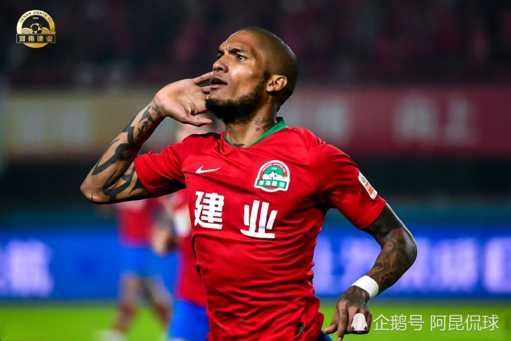 老牌球队成中超"判官",夺冠保级都得看他们脸色