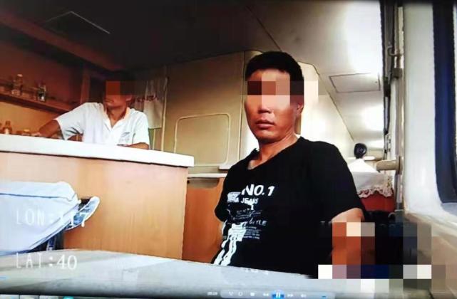 冒用他人身份购票乘车 男子酒后闹事被拘十日