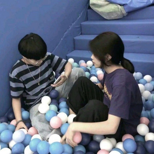 夜聊时,你说"我想你了",若收到这"4字"回复,亲,建议分手