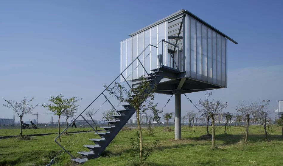 寻找建筑物的精神跨度--刘家琨