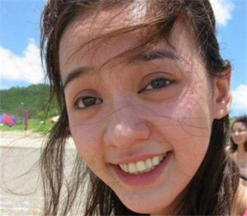 37岁陈意涵晒素颜照,皮肤状态好,"欧式双眼皮"更吸睛