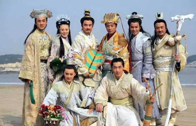 八仙过海11年前vs后艳彩美到不能呼吸看到蓝采和恋爱了
