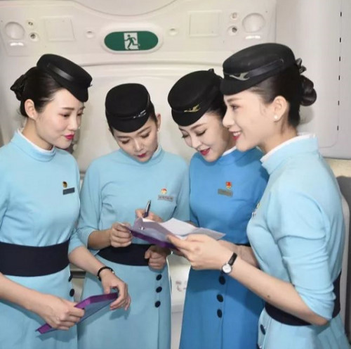 星途航空人力就业指导:空乘面试英语口