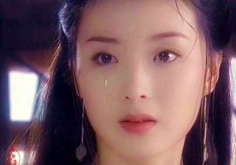 在《武林外史》里面,王艳饰演的白飞飞,虽然是女二,还是反派的角色