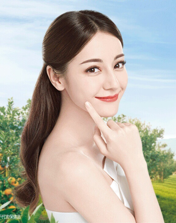 女明星开屏大赏,躲过了迪丽热巴,躲过了杨紫,看到她:被劝退了!