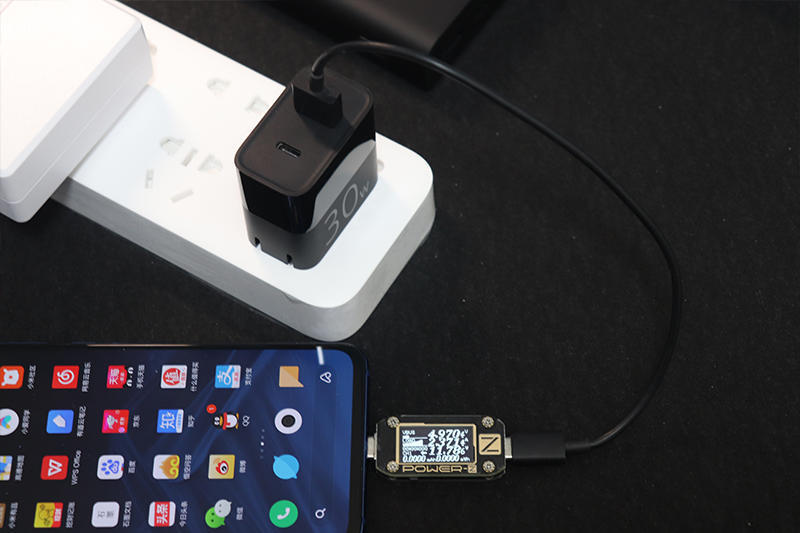 30w快充实测:紫米双口充电头ha722 小米9 小米移动电源3超闪版