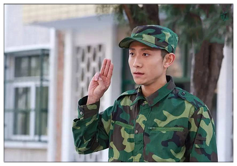 明星的高难手势,张一山秋水誓,娜扎手指打结,看到她的比心:输了输了