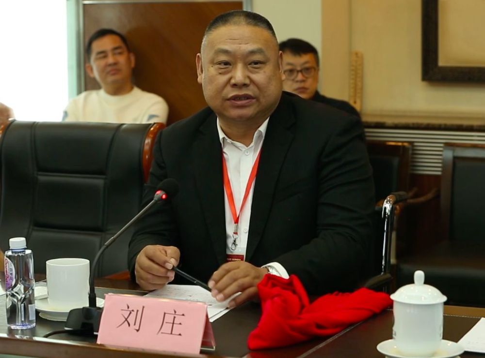 时代封面顾问刘庄:峥嵘岁月中的"钢铁战士"