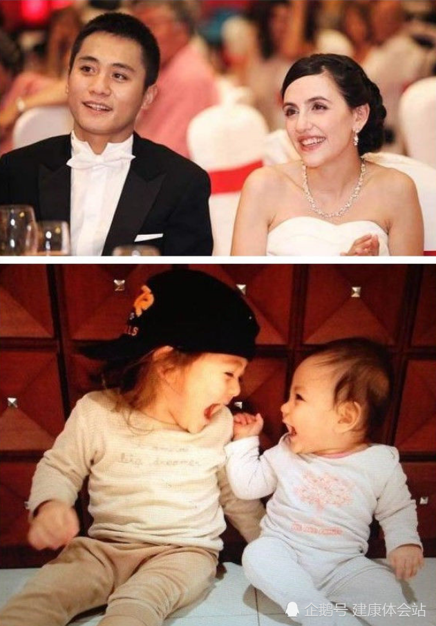 39岁刘烨混血儿子成帅哥,女儿是公主,小1岁妻子素颜似小姐姐,基因强大