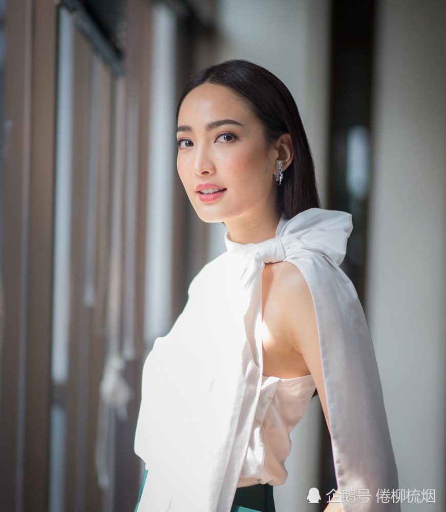 可盐可甜,泰星道妹taew:性感不在于脸和胸,在于自信的人生态度