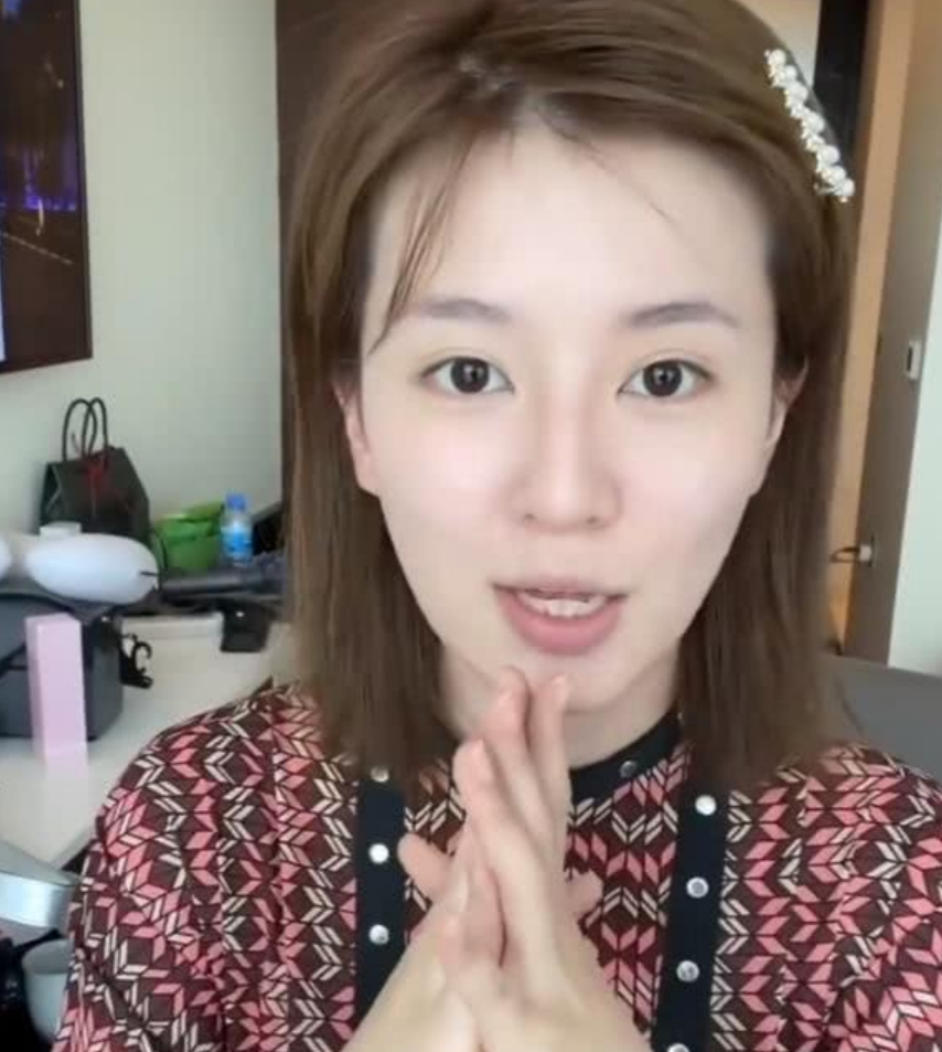 乔欣分享眼妆教程多次强调眼睛从未整过容看到素颜后粉丝都懵了