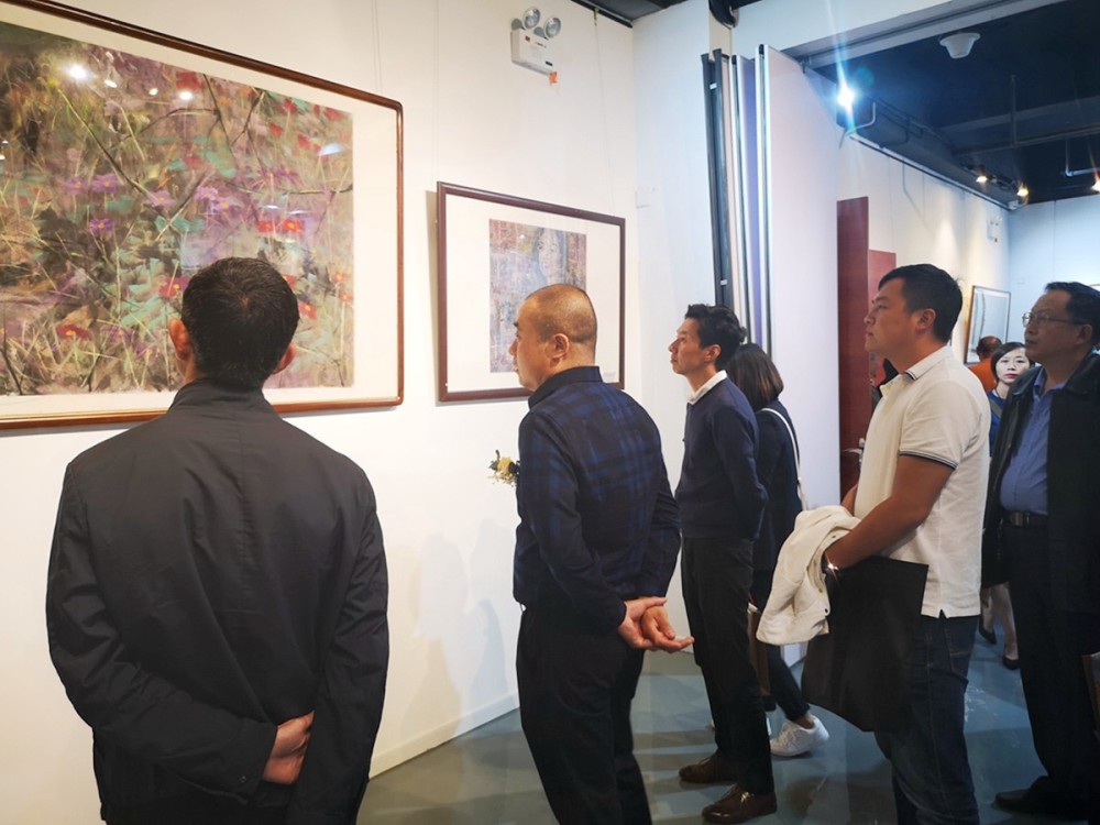 重彩艺术家龙纯一先生"情满中华·盛世国风"画展在昆明开幕