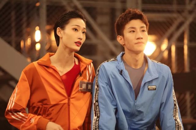 《舞蹈风暴》变时尚大片拍摄现场 胡菁张渊博展超模高级感