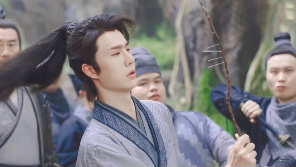 《有匪》预告王一博突破大,赵丽颖眼神戏获赞,两人打戏有点帅!