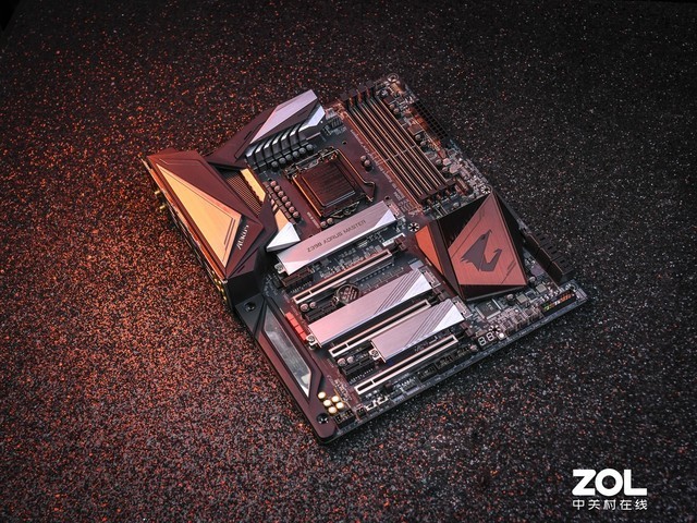 intel酷睿i9-9900ks评测 世界最强游戏处理器_腾讯新闻