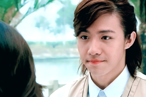 端木磊和于馨老师再同框,情侣成为挚友,10年容颜不比当年