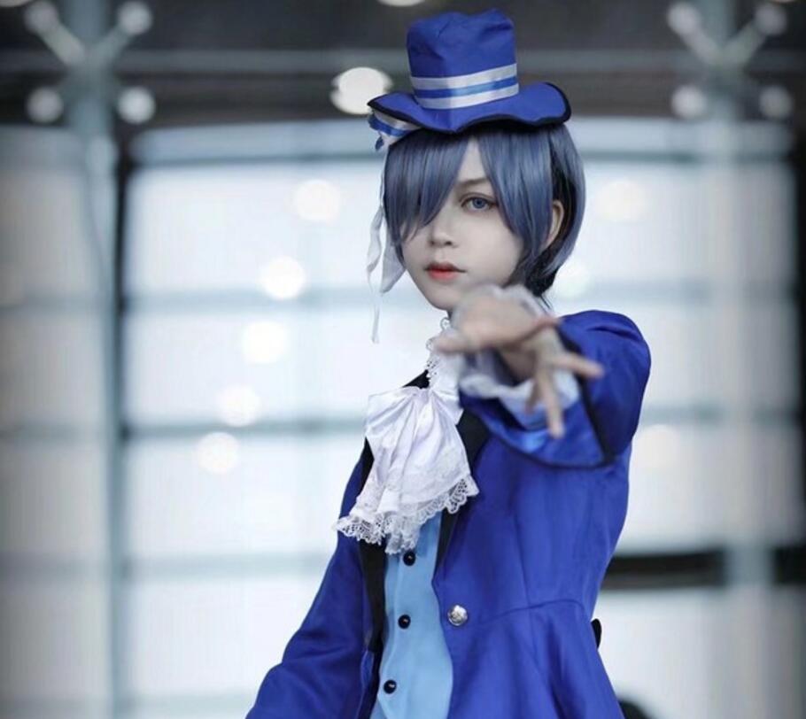 cosplay:黑执事夏尔小姐姐美如冠玉