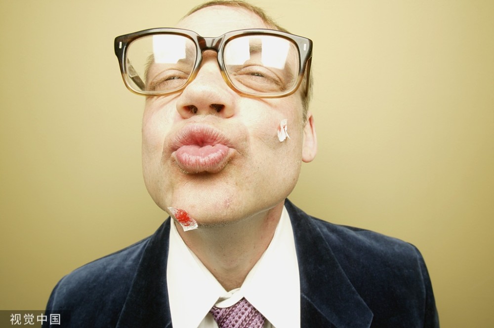 脑袋大的人老了以后不容易变笨?