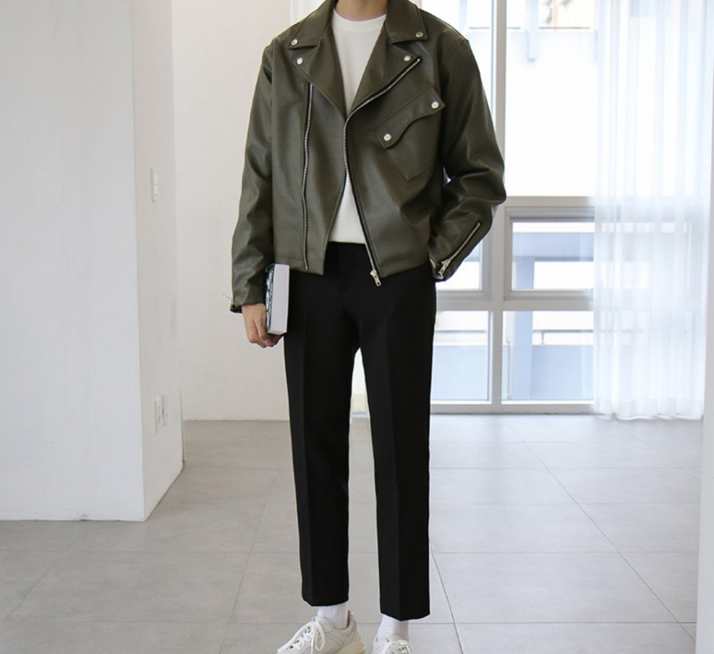 深秋在校男生九分裤的穿搭,颠覆你的时尚印象吧