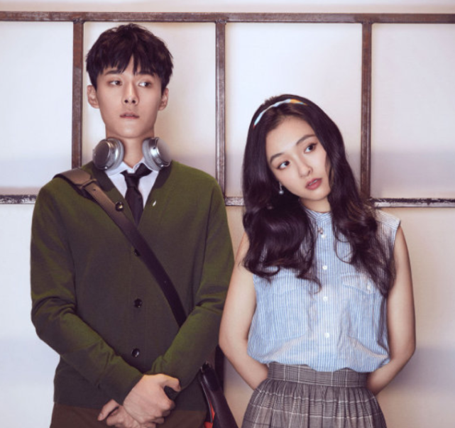 吴倩张雨剑恋情再添石锤现身机场与父母同回住所穿着宽松无怀孕迹象