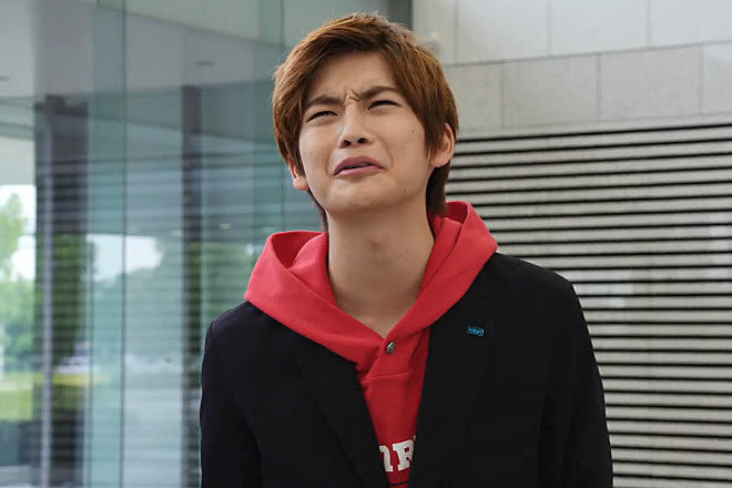 假面骑士店长会不会是坏人伊兹会不会也变胖