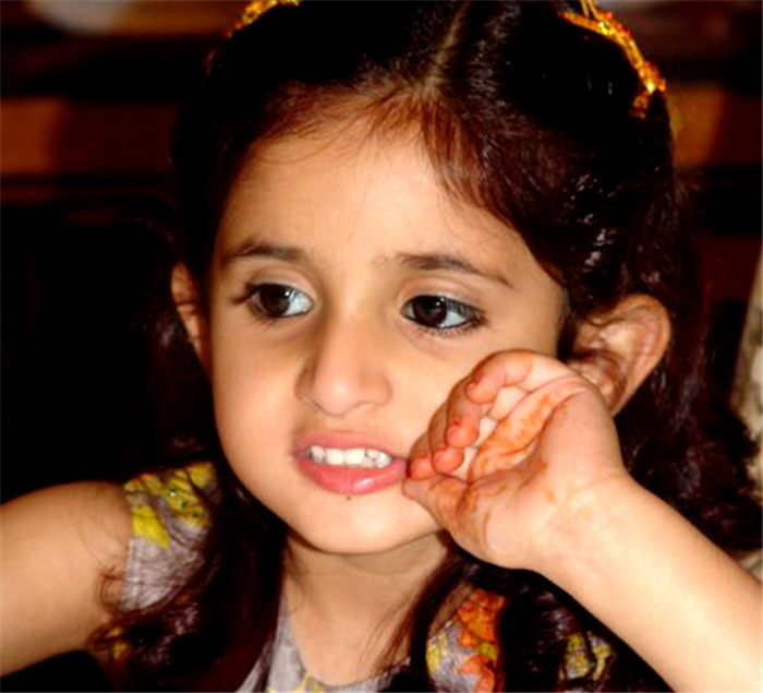 当年颜值惊艳全球的迪拜公主,如今已经长大,说娶她的人还娶吗?