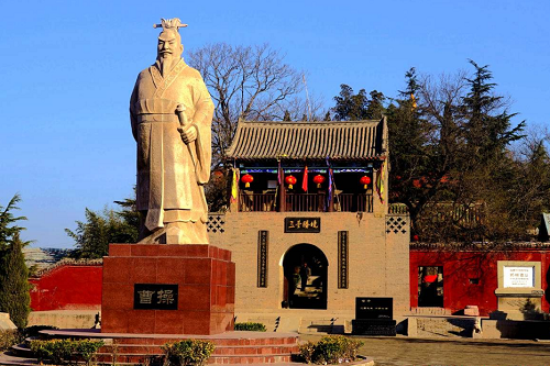 带给邺城改变的,就是在我国鼎鼎有名的历史人物——曹操.