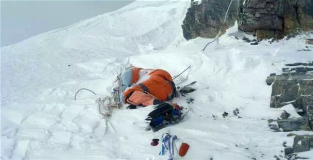 5 мая 1996. Эверест Цеванг Палджор. Эверест замерзшие альпинисты.