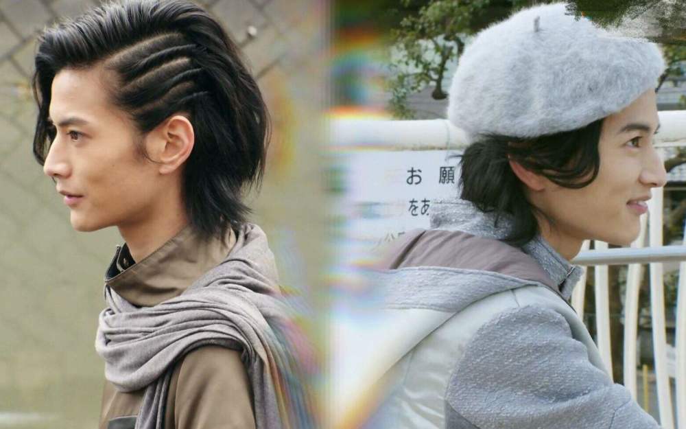 假面骑士黑白红三色沃兹共用一个皮套打起架来分不清好歹换个色啊