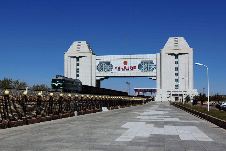 我国一神奇的边境城市:遍地是金发碧眼的美女,当地的男性有福了