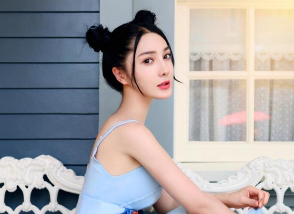 可最让人心痛的就是的作为嘉宾的身份,录制过综艺节目《跑男》的任娇