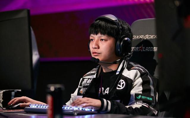 dota2:国服天梯排行榜 丑鬼冲上天梯第一 心疼monet