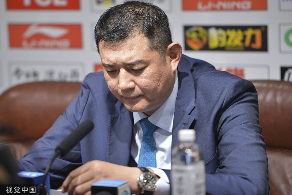 巩晓彬年轻人还需要历练希望更多国内球员站出来