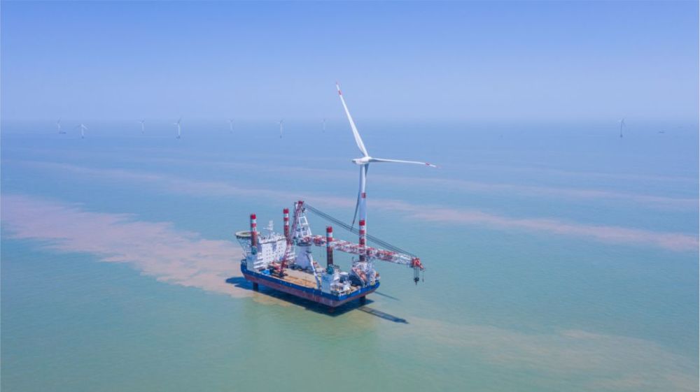 大唐滨海公司供图针对海上风电的工况复杂性,交通运输的可达性,人员