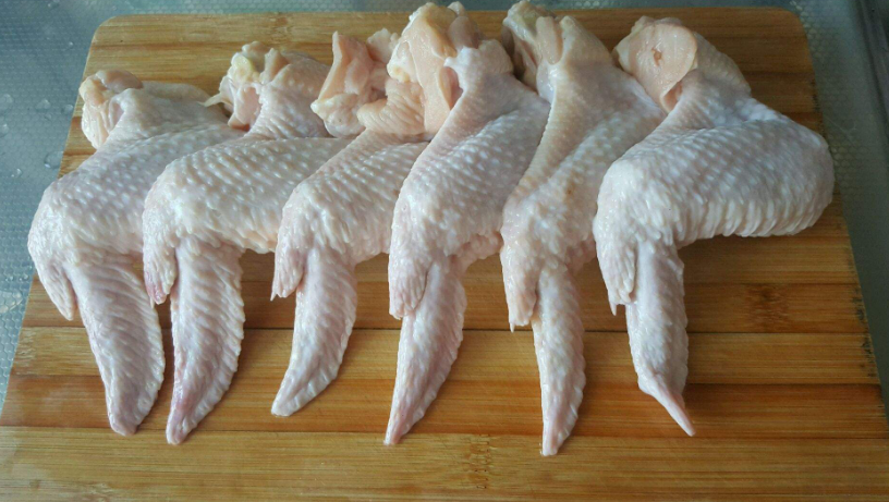 鸡翅这3个部位,哪个是最好吃哪个最便宜吗?聪明人会挑选