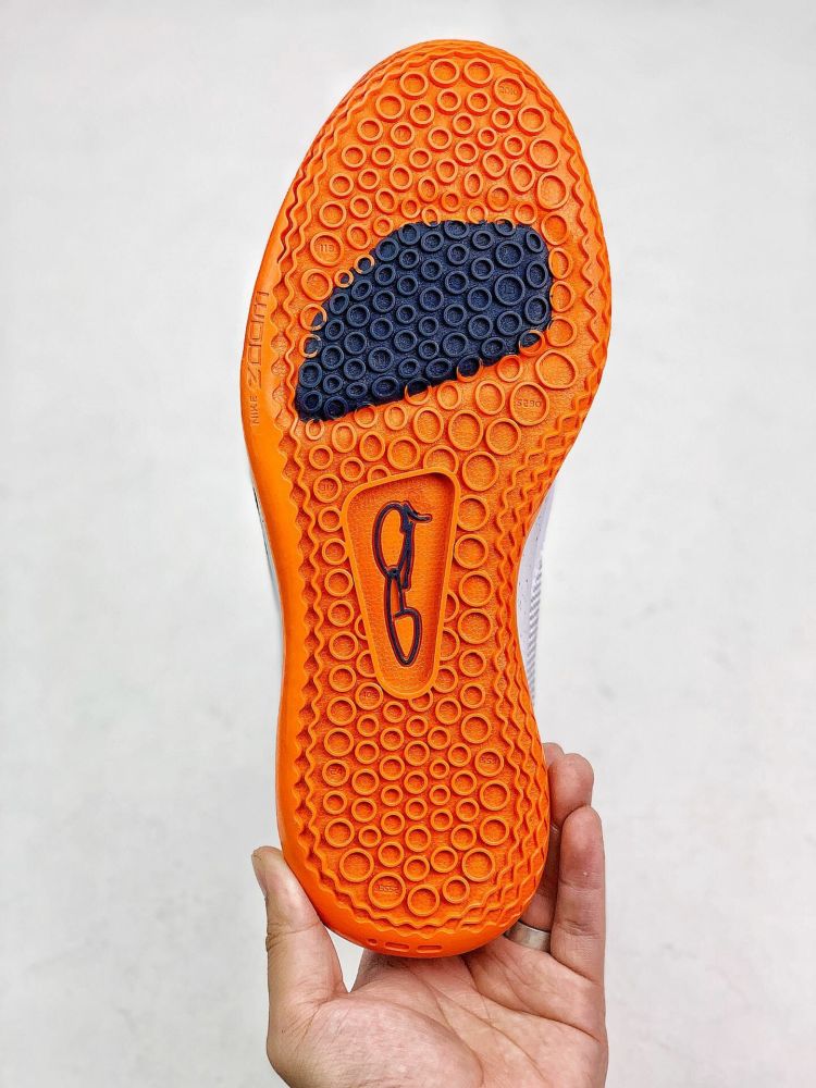 耐克pg3也是靠配色来拯救的系列保罗乔治三代白蓝橙配色细节鉴赏