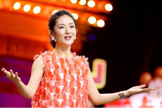 何炅,谢娜合体主持新综艺,看到节目题材,直呼是心动的感觉!