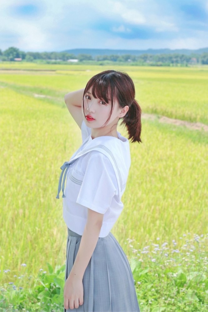 懂得爱自己的3大星座,性格活泼开朗,交际能力很强,喜欢广交朋友.