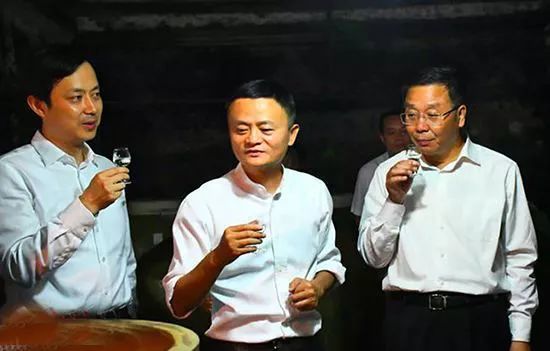 茅台怎老总_飞天茅台